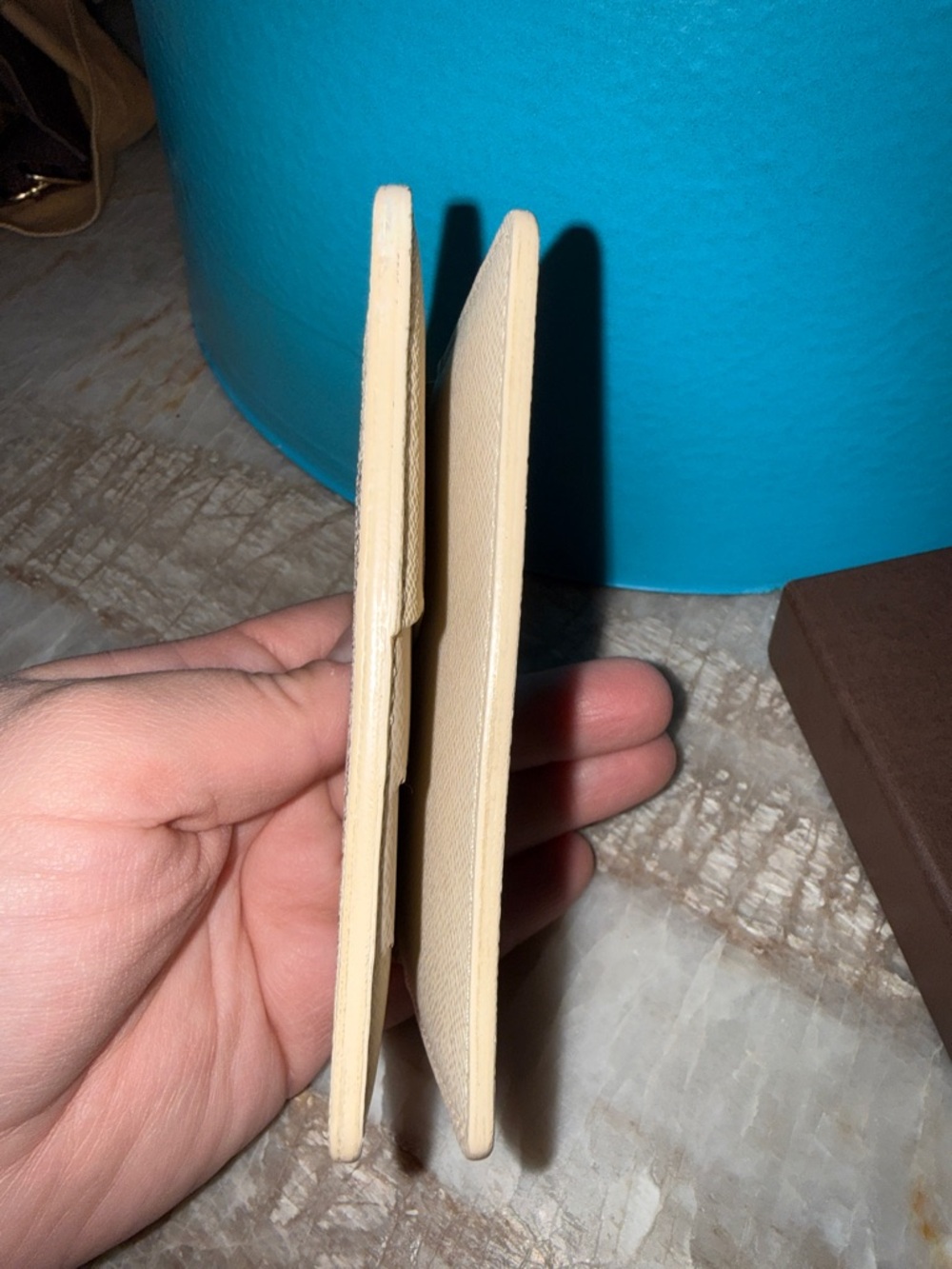 Louis Vuitton Damier Azur Card Holder - Cream & Gray Check - Picture 5 of 8